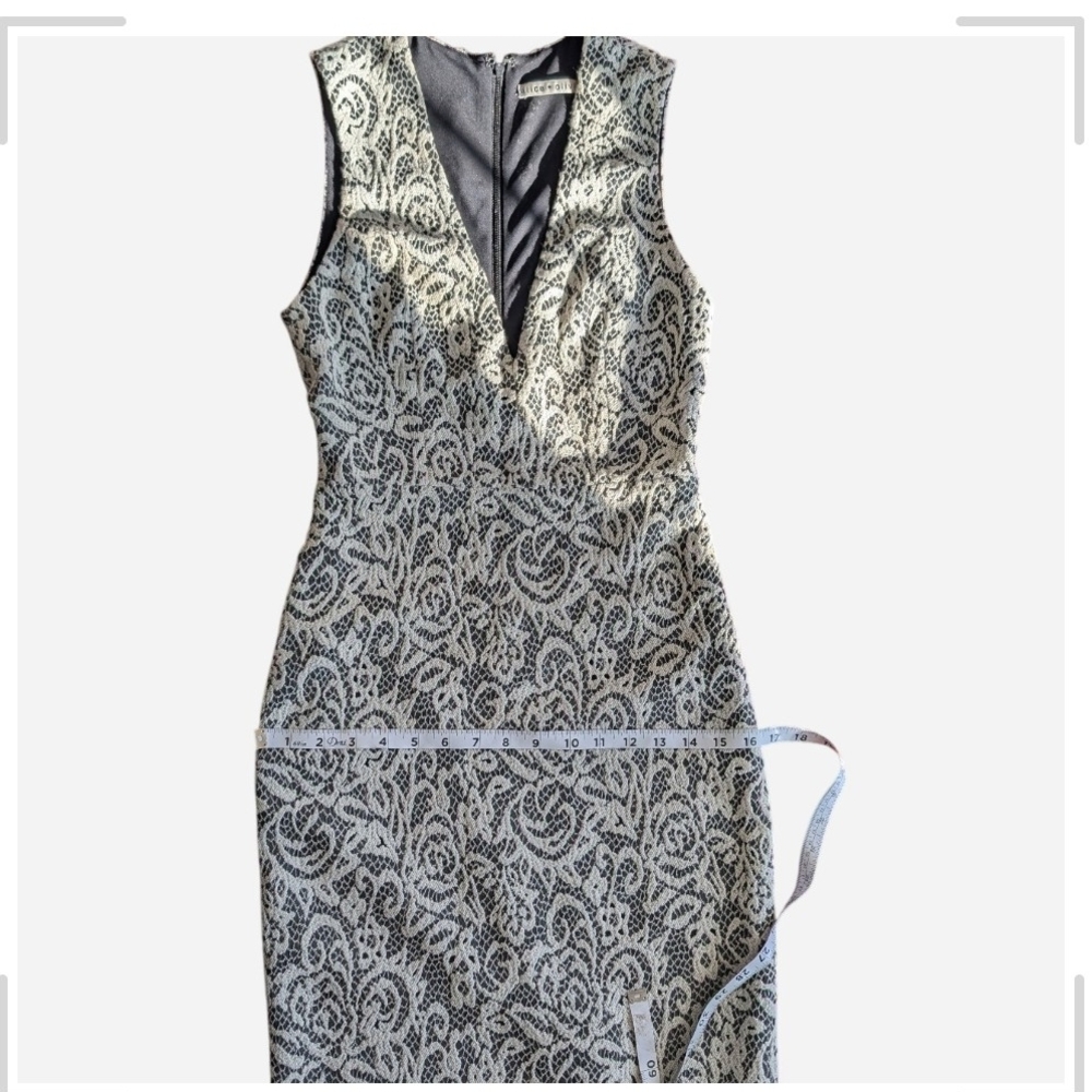 Pre-owned Alice+Olivia Lilia Lace Textured Plunge V Neck Midi Sheath Dress - Picture 9 of 16